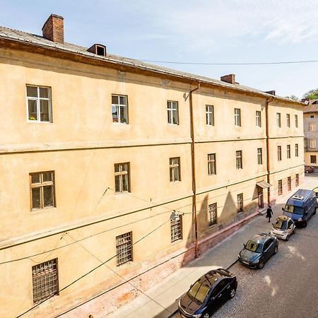 Medova Apartment Lviv Ngoại thất bức ảnh