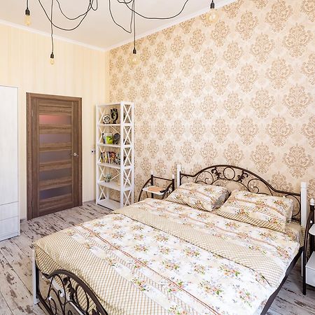 Medova Apartment Lviv Ngoại thất bức ảnh
