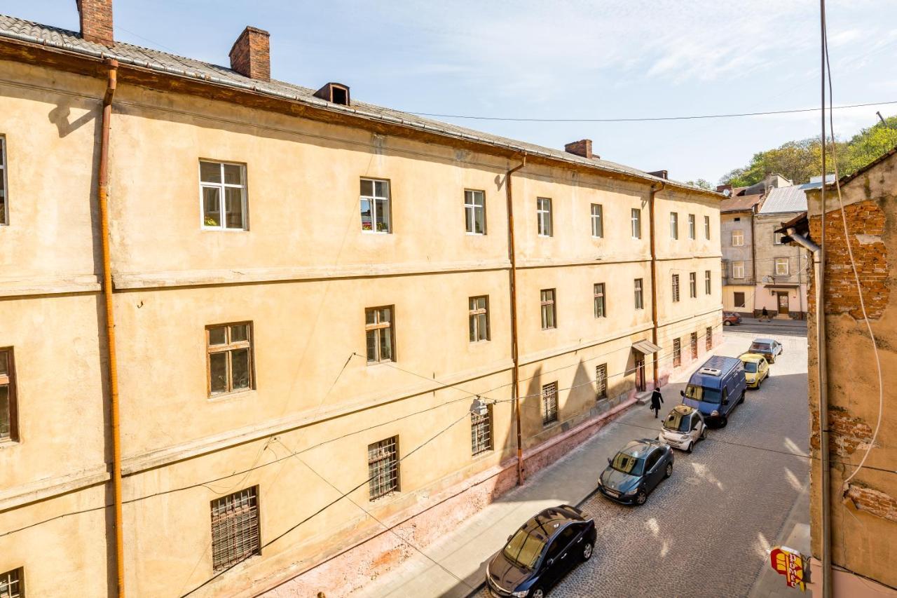Medova Apartment Lviv Ngoại thất bức ảnh
