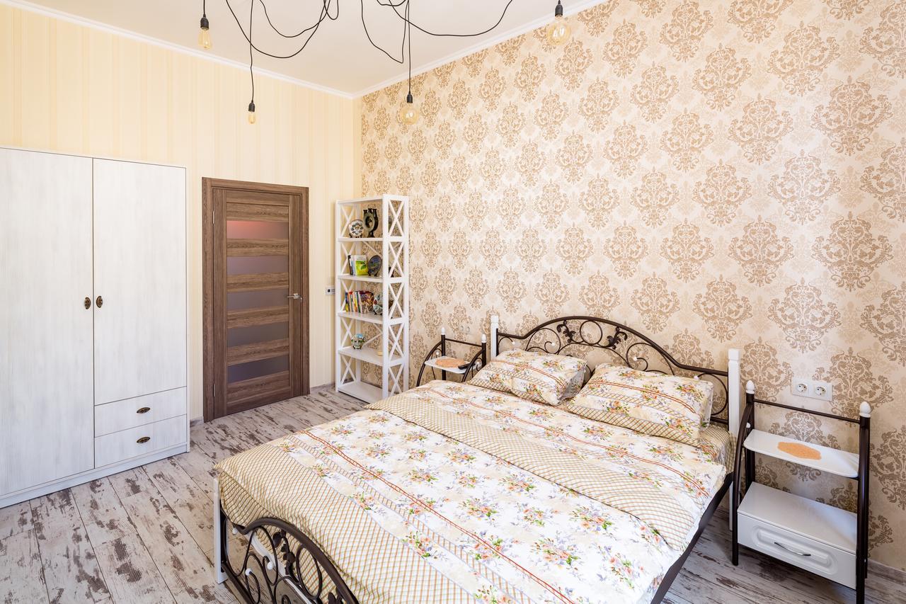 Medova Apartment Lviv Ngoại thất bức ảnh